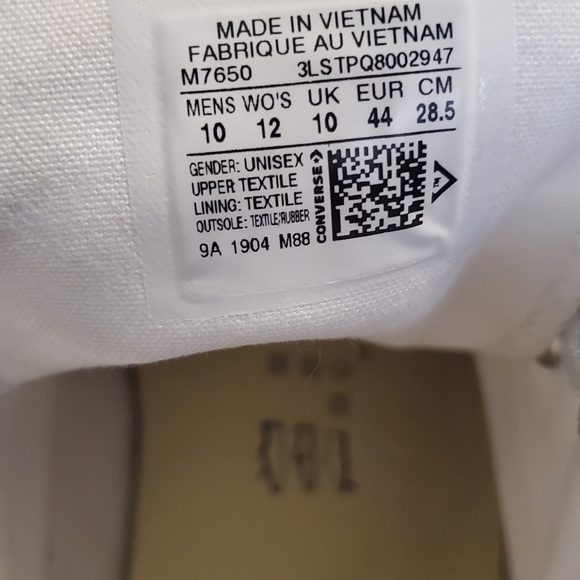 **SOLD**Converse Chuck Taylor - Picture 5 of 5